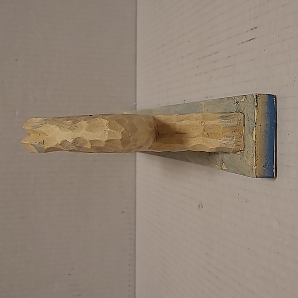 Wood Carved Bunny - Picture 12 of 16